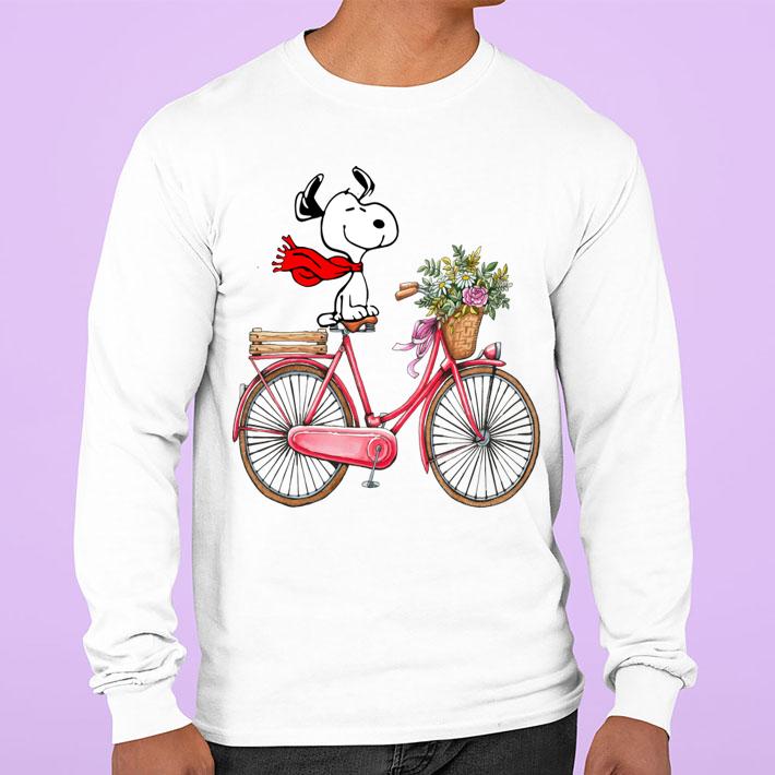 Snoopy and bicycle t-shirt sweatshirt
