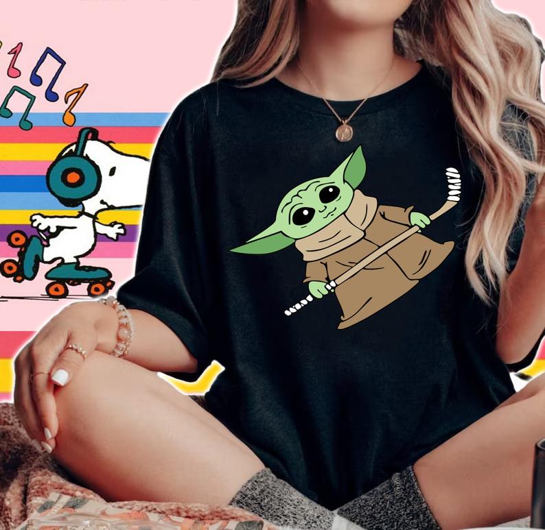 Star Wars Baby Yoda Playing Hockey t-shirt woman shirt