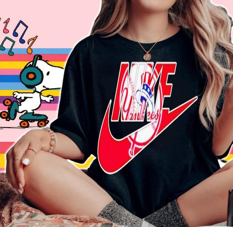 New York Yankees Nike shirt t-shirt woman shirt